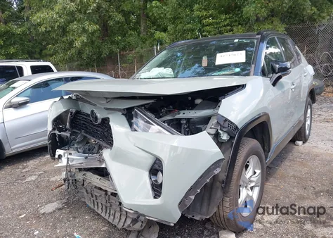2021 Toyota Rav4 Xle from USA, damaged, VIN 2T3W1RFV5MW160553